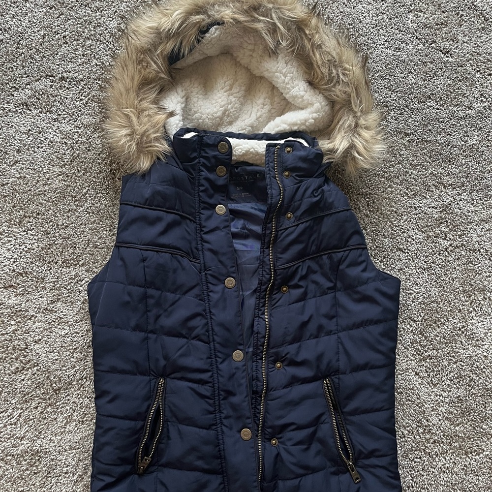 Navy Vest with Fleece Hood. Perfect for Fall!